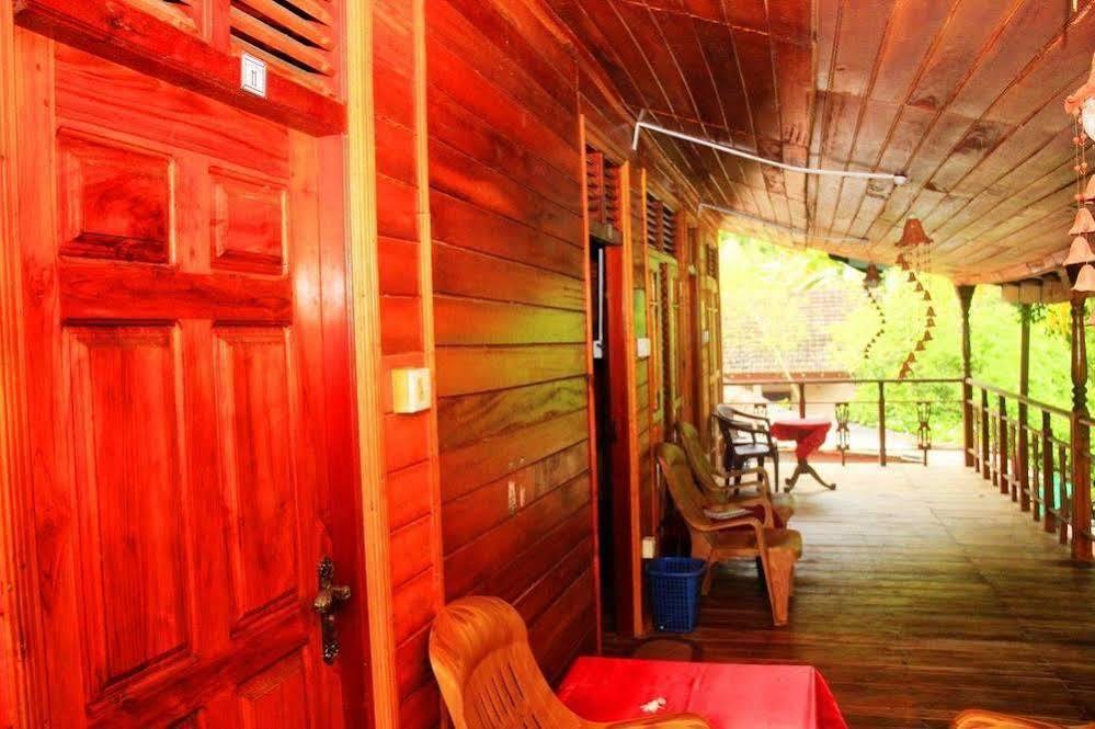 Dinu'S Resort Talaramba Eksteriør bilde